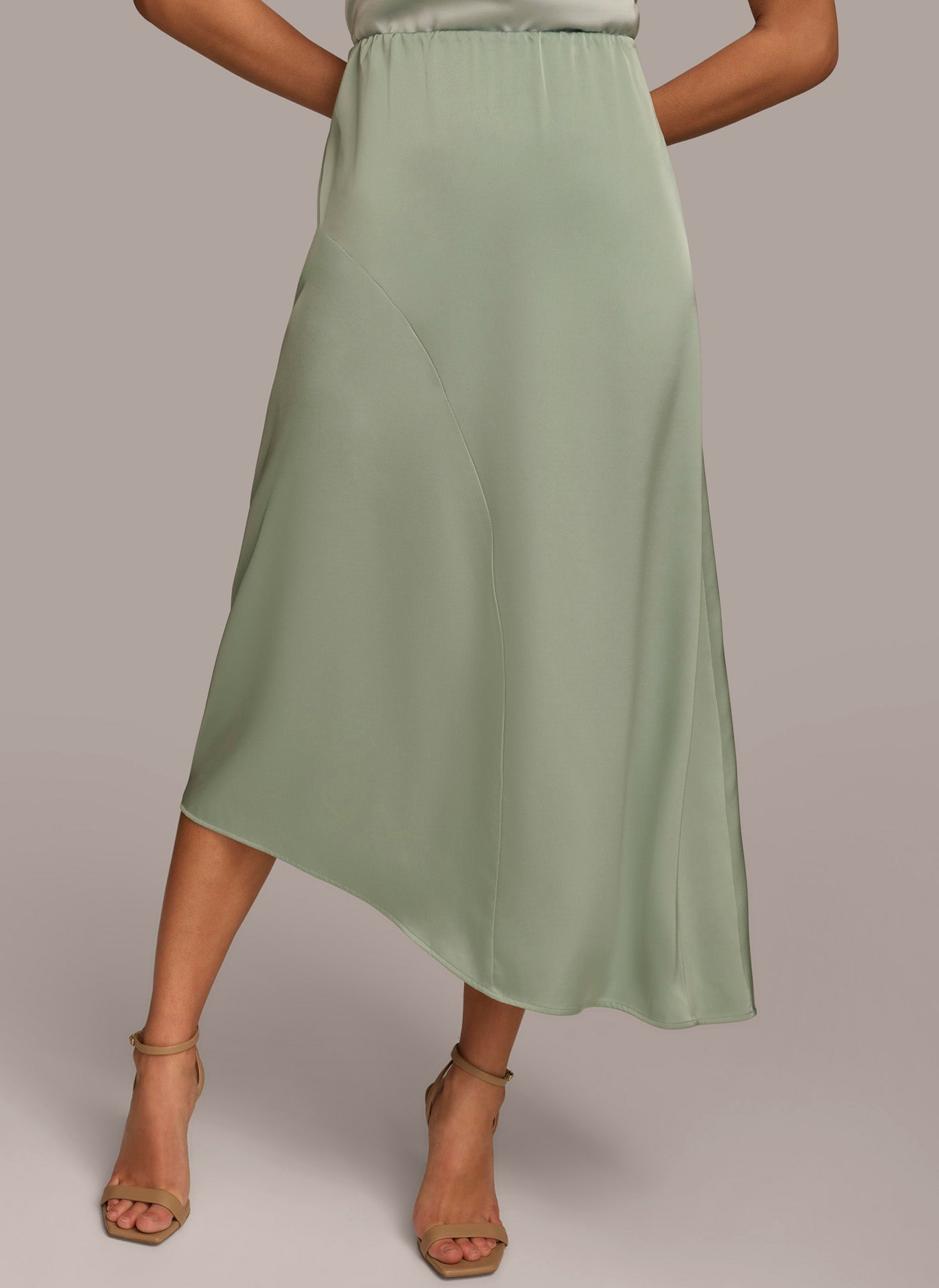 (image for) UNIQUE SIGNIFICANCE ASYMMETRICAL FLARE HEM SKIRT